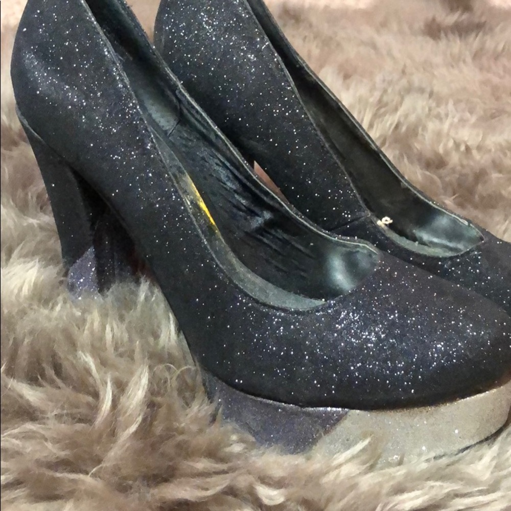Black Sparkle Heels with Grey details